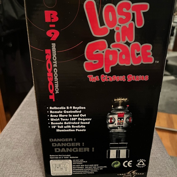 1998 LOST IN SPACE B-9 REMOTE CONTROL ROBOT,TOY ISLAND New/Sealed-Classic Series - Picture 3 of 7